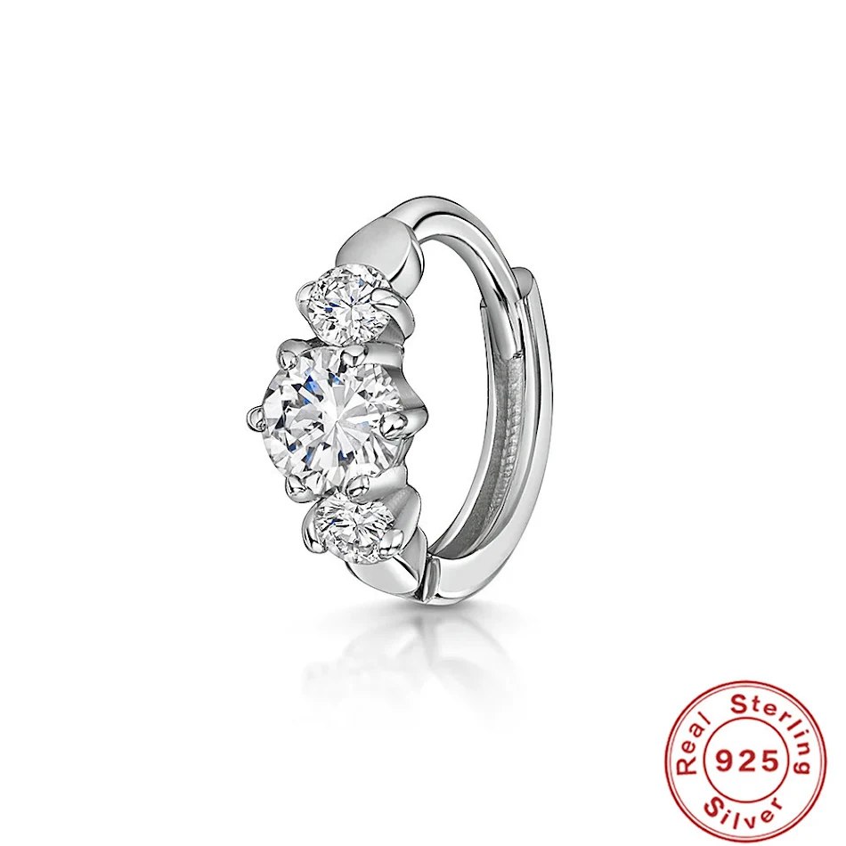 Brinco de orelha piercing de cartilagem em prata esterlina S925 com diamante, ideal para um visual delicado e sofisticado.