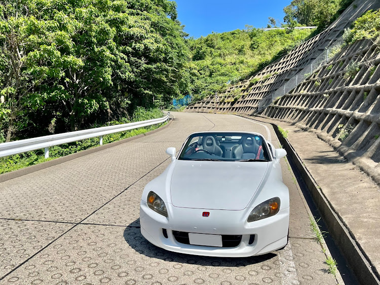 S2000のS2000・オープンカー・海と愛車・ドライブ・ランチに関するカスタム事例の投稿画像3枚目