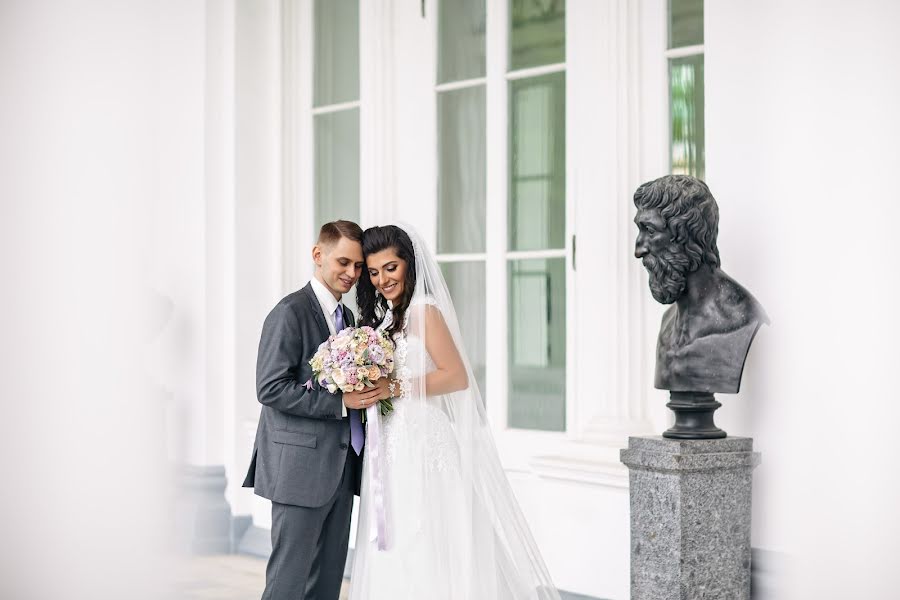 Fotografo di matrimoni Aleksey Averin (alekseyaverin). Foto del 25 giugno 2017