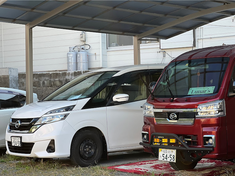 セレナのLunars・洗車に関するカスタム事例の投稿画像3枚目