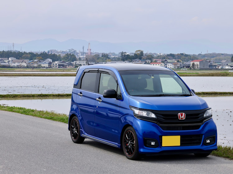 N-WGN カスタムの三重県鈴鹿市・鈴鹿サーキット・F1日本GP・洗車・エンジンルーム清掃に関するカスタム事例の投稿画像1枚目
