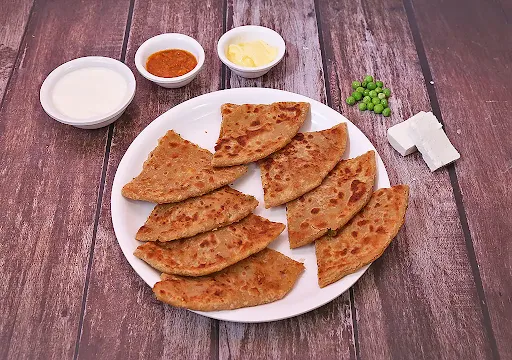 2 Matar Paneer Paratha