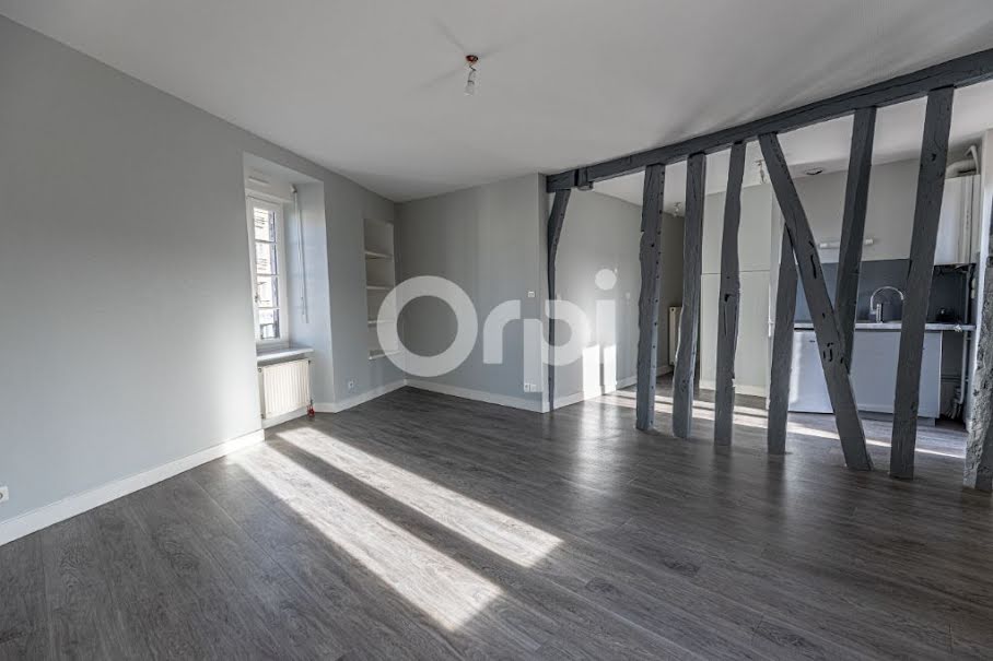 Location  appartement 2 pièces 41 m² à Limoges (87000), 450 €