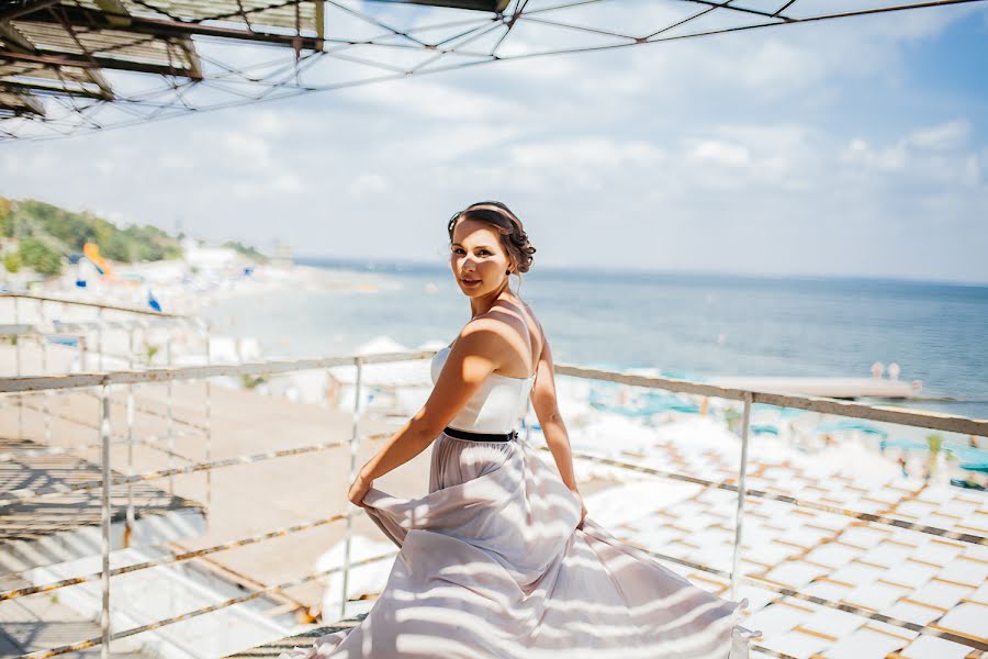 Wedding photographer Olga Zvorska (zvorska). Photo of 1 October 2015