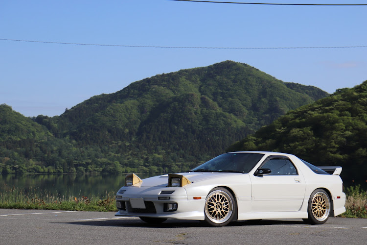 RX-7の日本ツラ百選・…ツラ…？？・秋らしくなってきた今日このごろに関するカスタム事例の投稿画像1枚目