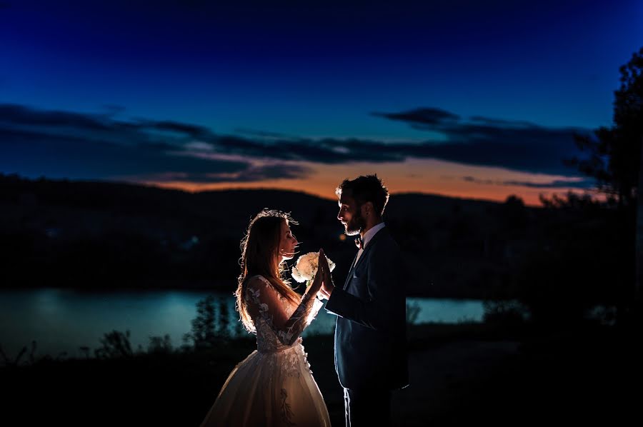 Fotógrafo de bodas Yura Danilovich (danylovych). Foto del 26 de septiembre 2018