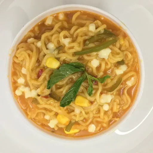 Veggie And Paneer Maggi