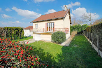 maison à Saint-Thibault-des-Vignes (77)