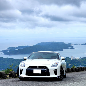 NISSAN GT-R R35