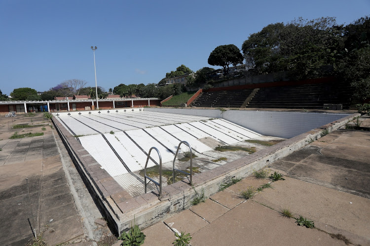 The Firwood Road swimming pool in Red Hill should be enjoyed by schools and locals but has fallen into disrepair. Photo: SANDILE NDLOVU