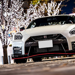 NISSAN GT-R R35