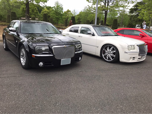 300 のクライスラー300 アメ車 スーパーカー 有田ポーセリンパークに関するカスタム メンテナンスの投稿画像 車のカスタム情報はcartune