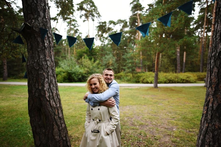 Bryllupsfotograf Lena Vanichkina (inoursky). Foto fra december 18 2015