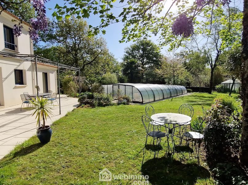 Vente maison 5 pièces 170 m² à La Roche-sur-Yon (85000), 474 300 €