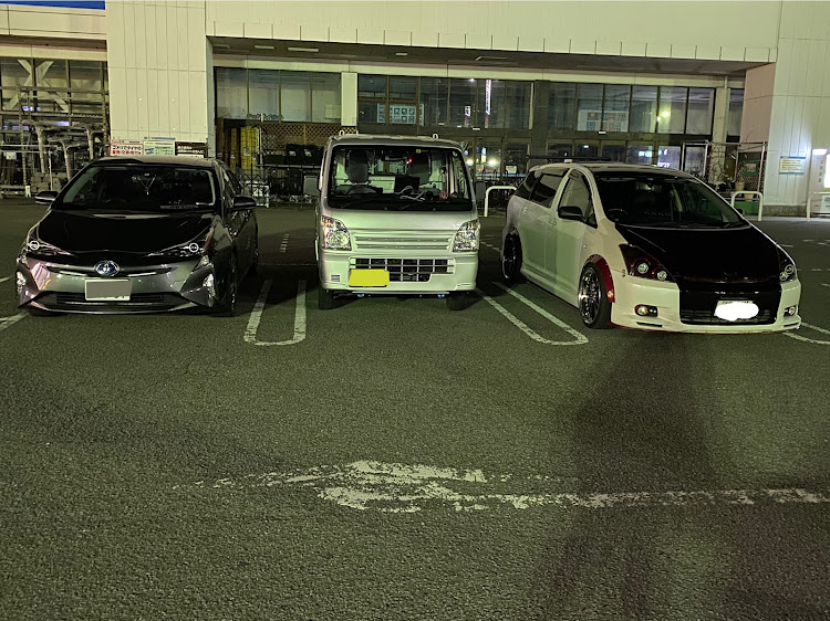 プリウスの3月もよろしくお願いします・仲間に感謝✨・春よ来い🌸に関するカスタム事例の投稿画像1枚目