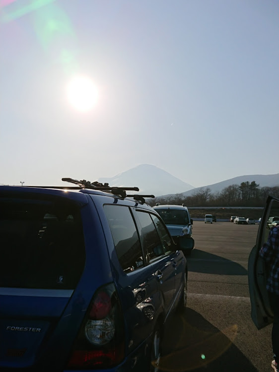 フォレスターのFISCO・SuperGT・SUBARU・タイヤ交換・BRZに関するカスタム事例の投稿画像1枚目