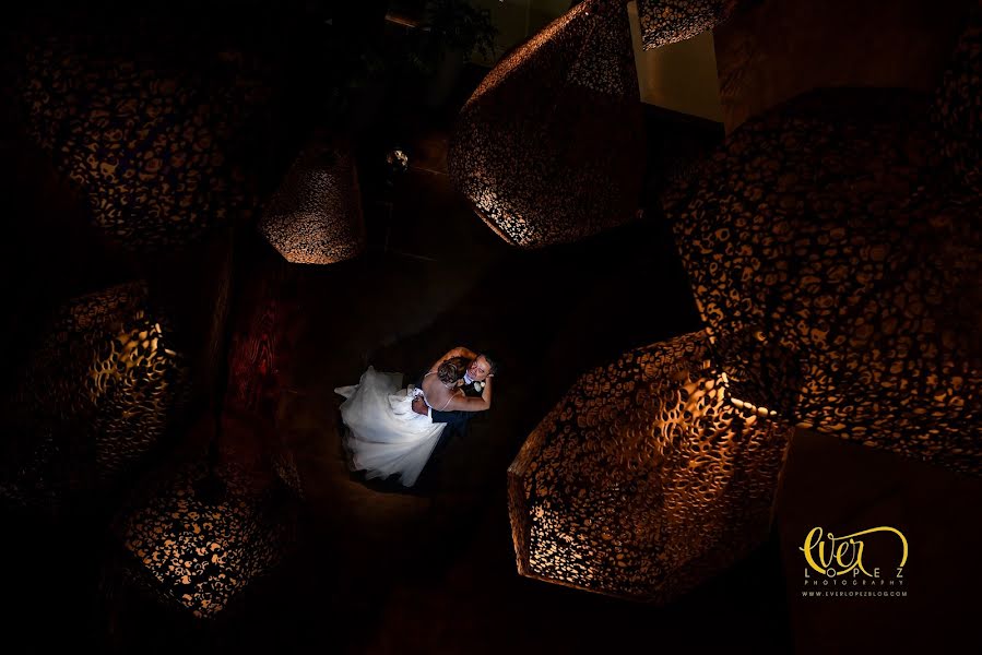 Fotógrafo de casamento Ever Lopez (everlopez). Foto de 9 de dezembro 2017