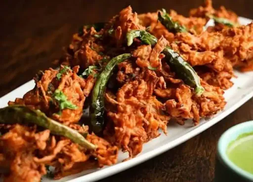 Kanda Bhajiya [8 Pieces]