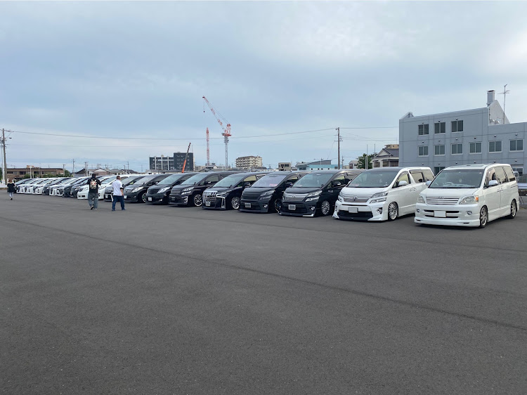ヴェルファイアのALVELLNATIOWIDE・ウィンカーリレー・アクアス焼津・アルヴェルMT・アルヴェル好きと繋がりたいに関するカスタム事例の投稿画像2枚目