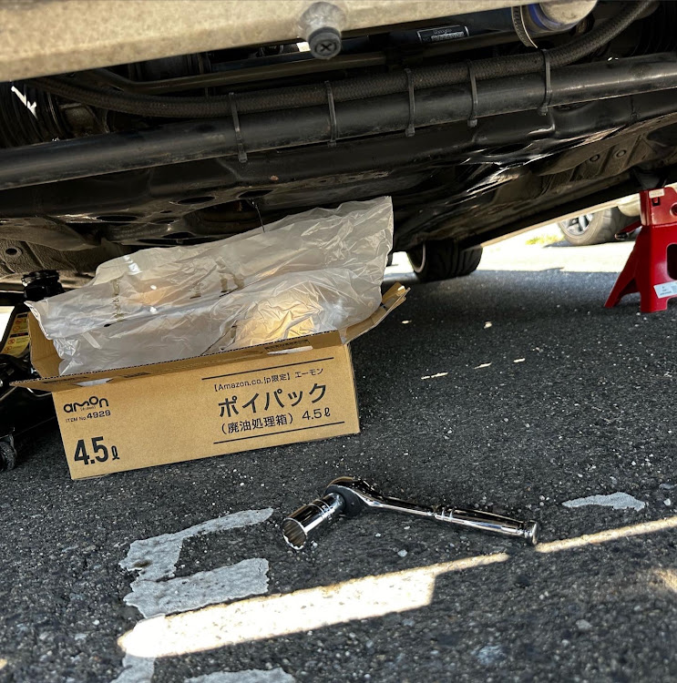RX-7の10月も宜しくお願いします・エンジンオイル交換・Rmagic・Rマジックに関するカスタム事例の投稿画像2枚目