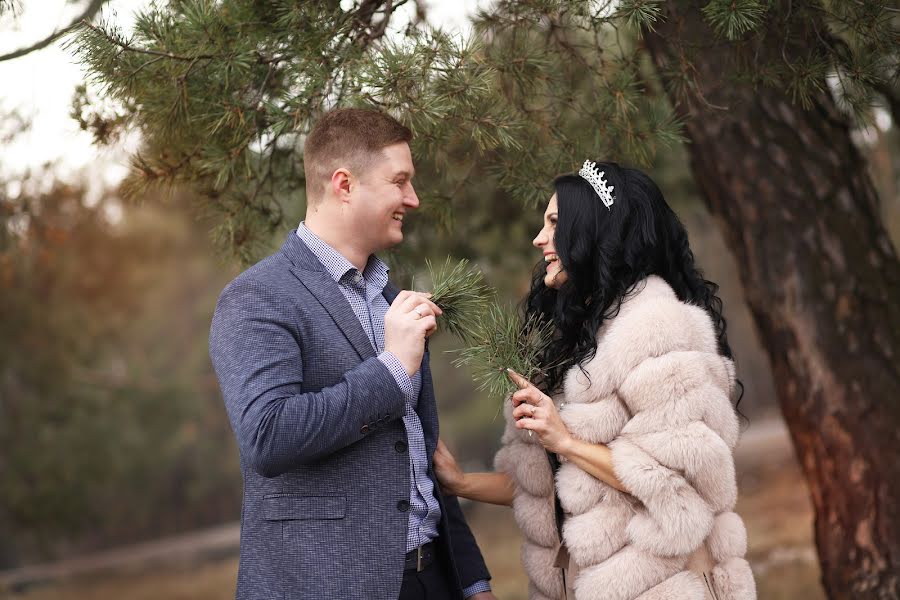 Wedding photographer Alena Nesterova (nesterova). Photo of 12 January 2019