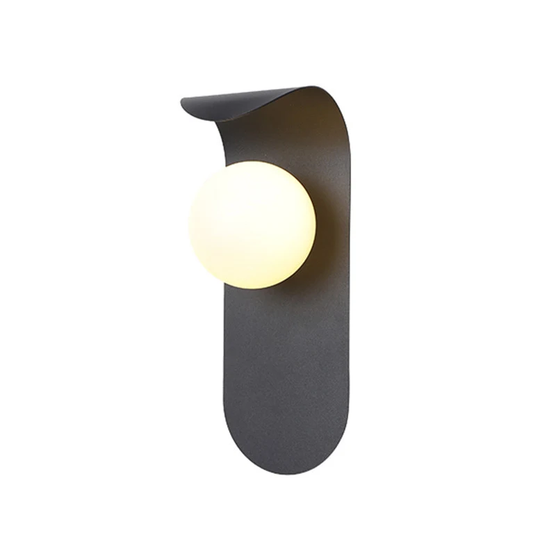 Moderne minimalistische Nachttischlampe für Wohnzimmer, Schlafzimmer und Hintergrundwand. Stilvolle Beleuchtung.