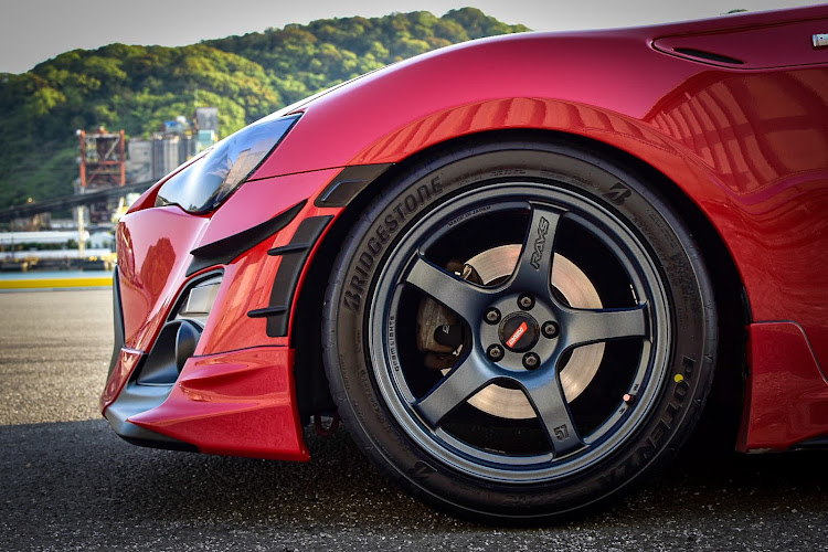 86の86・高知・POTENZA RE-71RS・BRIDGESTONE・コロナウイルスに負けるなに関するカスタム事例の投稿画像1枚目