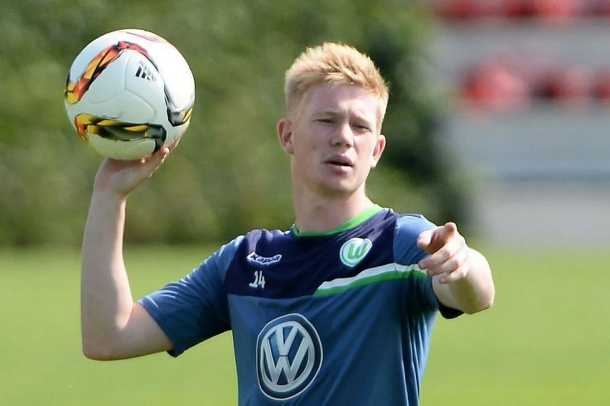 La photo de la signature de De Bruyne