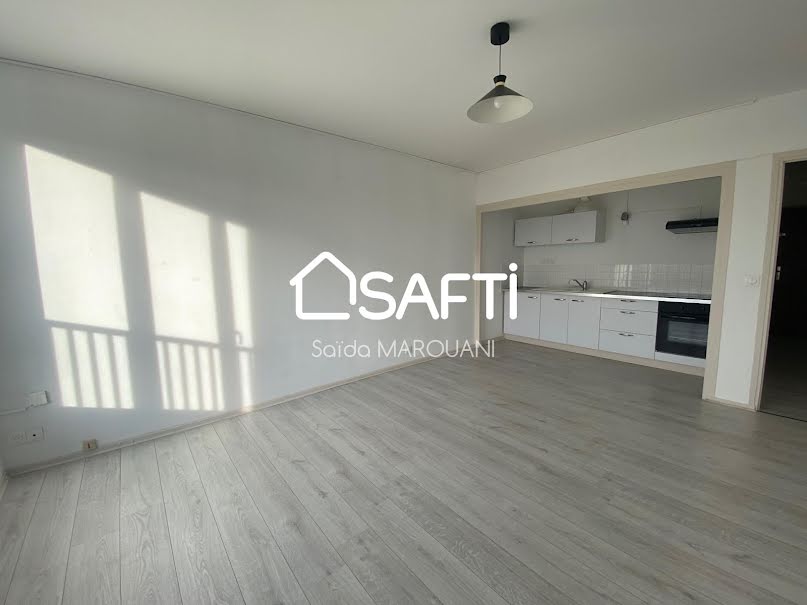 Vente appartement 2 pièces 53 m² à Bourg-en-Bresse (01000), 118 000 €