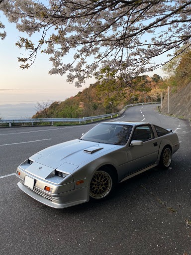 フェアレディz Z31型のフェアレディz Z31 朝練 桜と愛車 足プル教に関するカスタム メンテナンスの投稿画像 車のカスタム情報はcartune