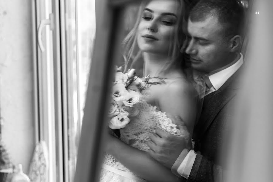 Fotógrafo de bodas Oleg Shvec (svetoleg). Foto del 23 de septiembre 2021