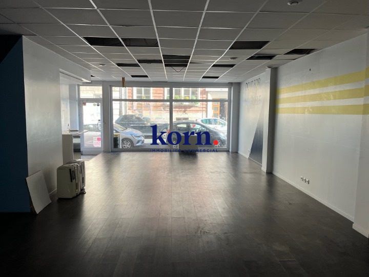 Location  locaux professionnels  288 m² à Malakoff (92240), 5 300 €