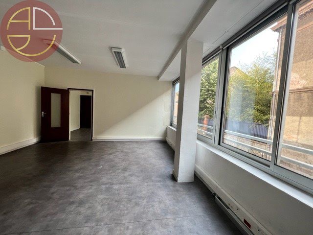 Location  locaux professionnels  50 m² à Toulouse (31000), 983 €