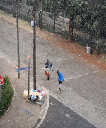 Johannesburg covered by snow falls this morning.