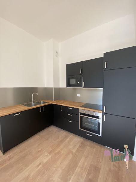 Vente appartement 3 pièces 71 m² à Bousbecque (59166), 240 900 €