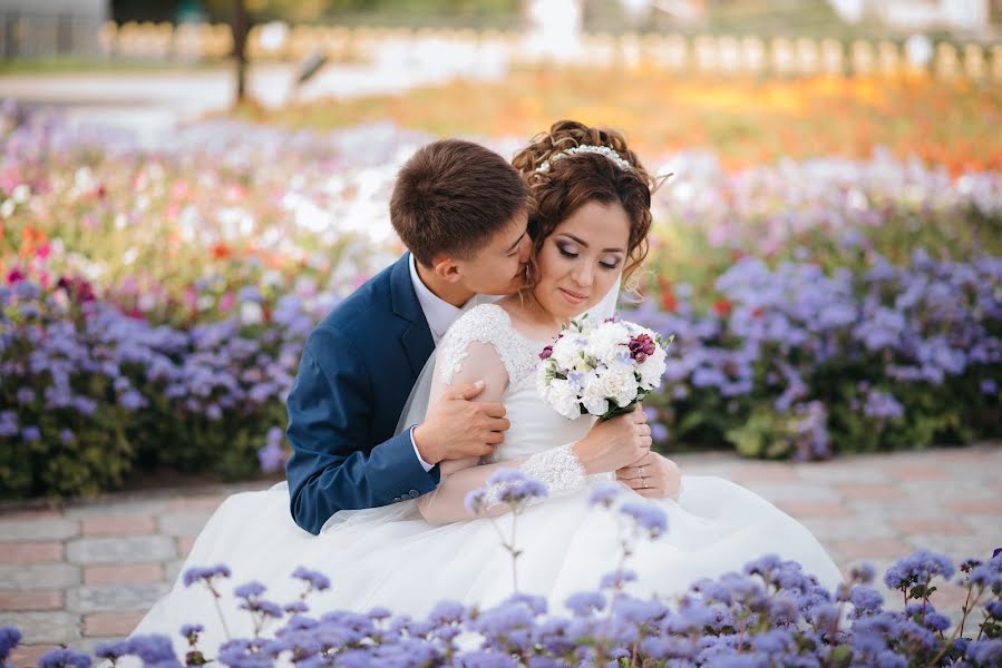 Wedding photographer Vladimir Vershinin (fatlens). Photo of 28 October 2015