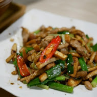 六堆伙房 客家麵食館