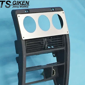ジムニー JA11V
