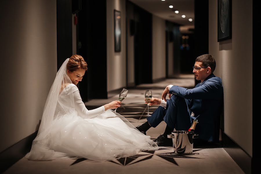 Nhiếp ảnh gia ảnh cưới Vitaliy Fedosov (vitalyf). Ảnh của 8 tháng 3 2022