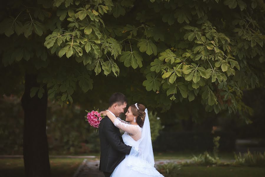 Wedding photographer Ermek Zhenishov (ermek). Photo of 3 December 2014