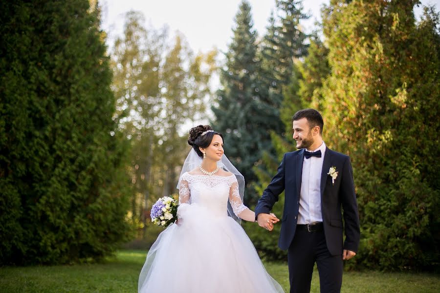 Fotógrafo de casamento Olga Dik (olgadik). Foto de 5 de dezembro 2016