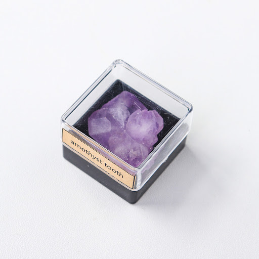 Title 6, Natural Crystal Ore Mineral Specimen Decoration...