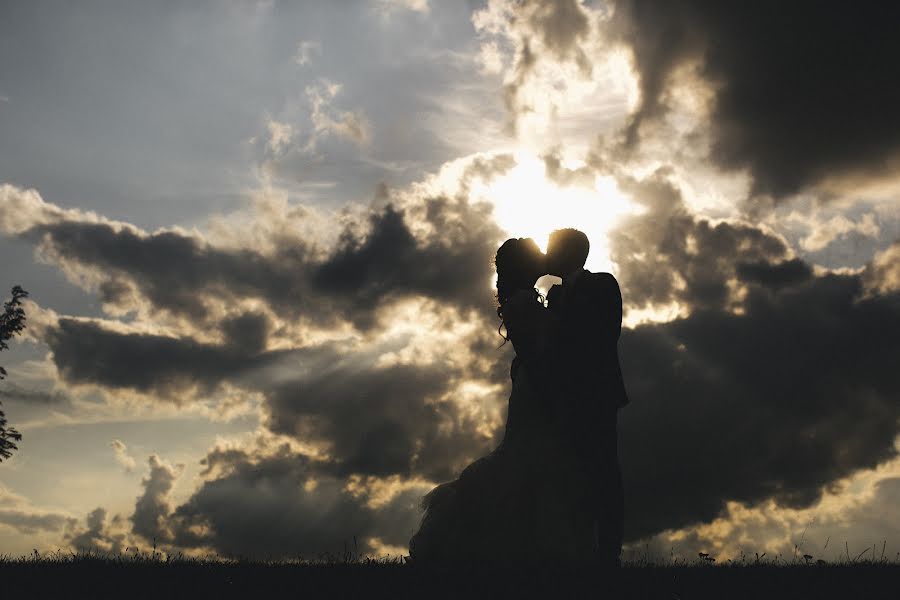 Fotografo di matrimoni Depuydt Robbie (robbiedepuydt). Foto del 21 agosto 2019