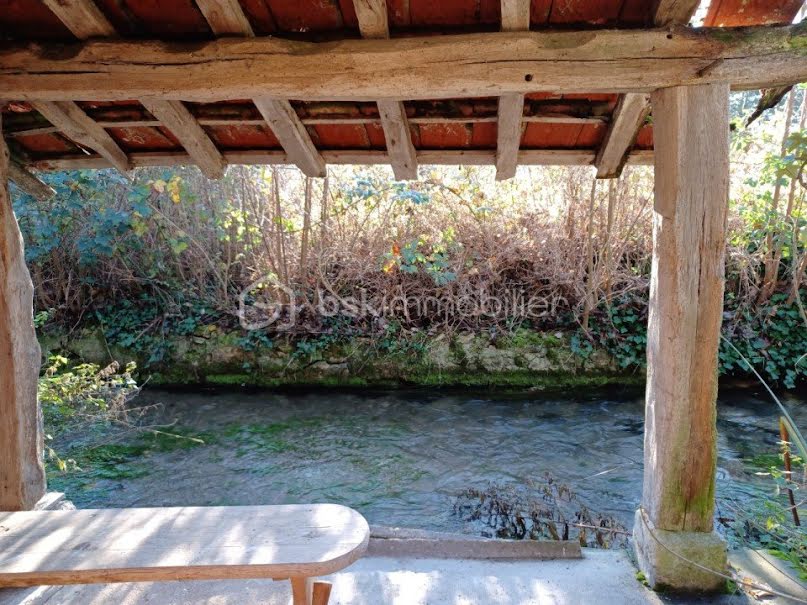 Vente moulin 10 pièces 216 m² à Etampes (91150), 325 000 €