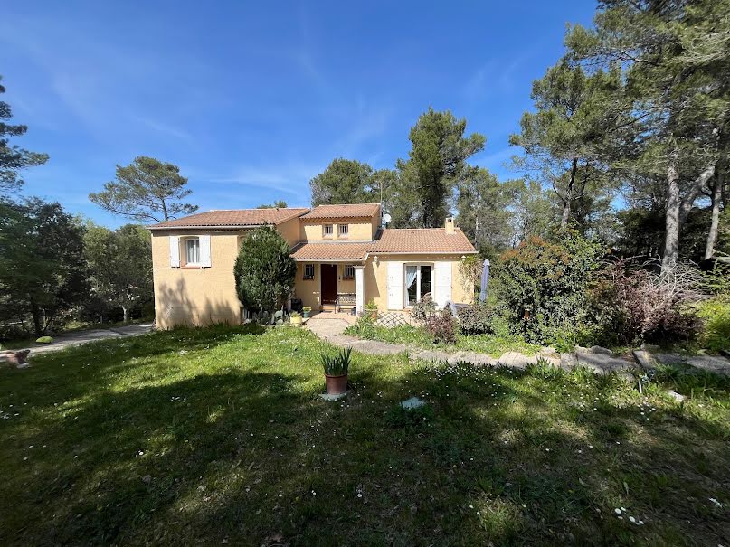 Vente villa   à Nans-les-Pins (83860), NaN €