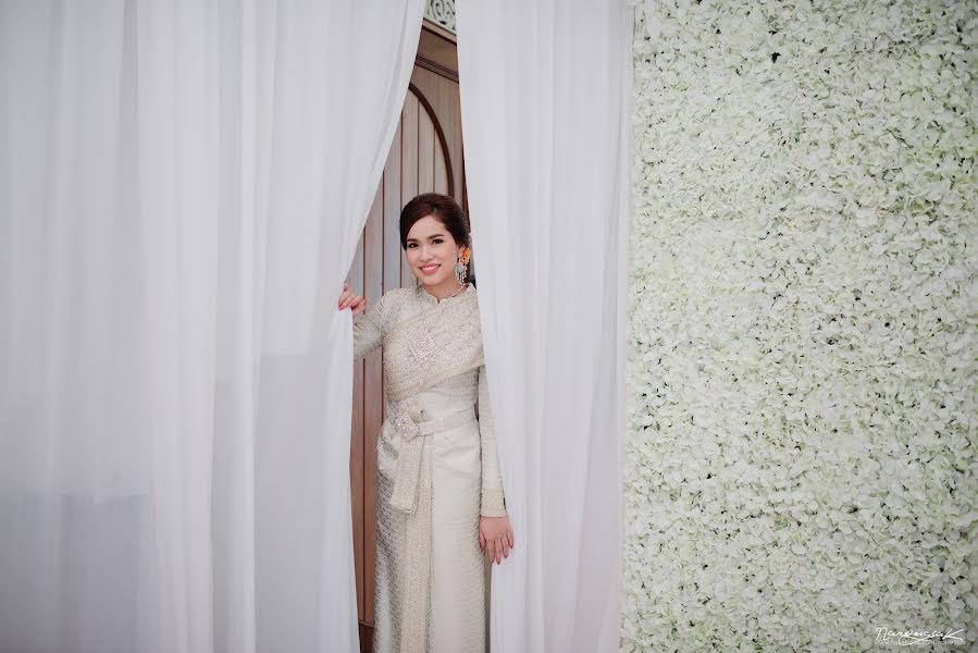 Fotógrafo de casamento Narongsak Leelahawiroch (leelahawiroch). Foto de 8 de setembro 2020