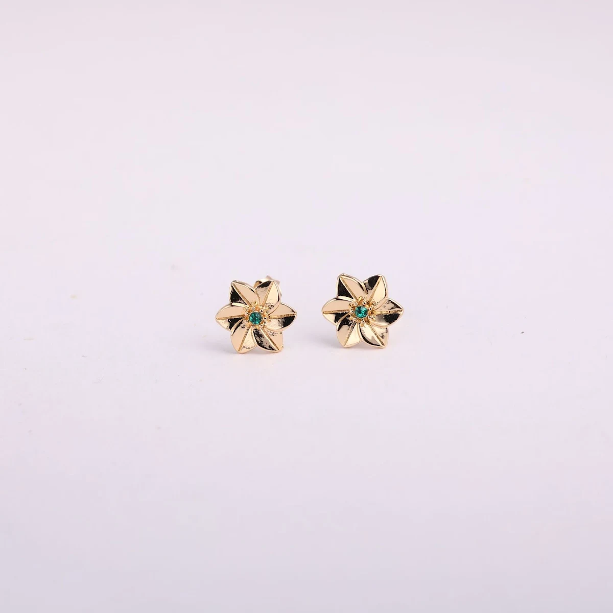 images slider number - 14
