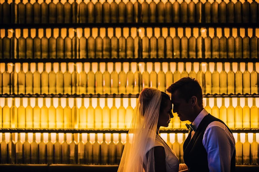 Fotógrafo de casamento Petr Hrubes (harymarwell). Foto de 30 de junho 2019