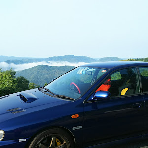 インプレッサ WRX GC8