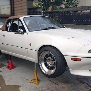 ロードスター NA8C